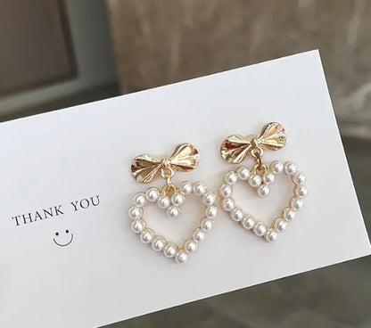 Brincos Coração de Pérolas