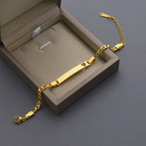 Pulseira de Aço Inoxidável com Coração